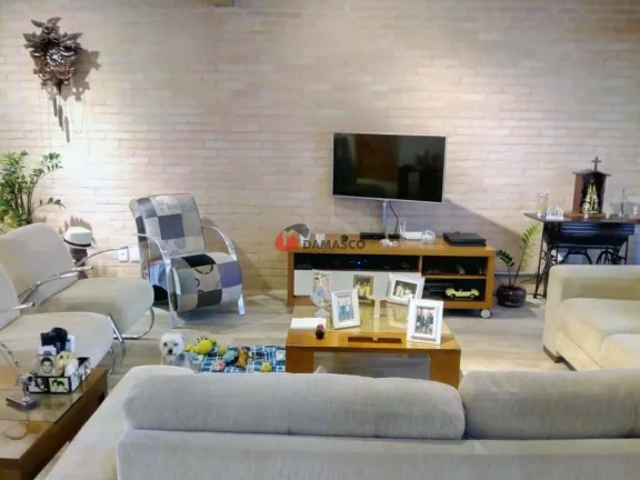 Imagem Sobrado à venda 3 Quartos, 3 Suites, 6 Vagas, 390M², Santa Maria, São Caetano do Sul - SP