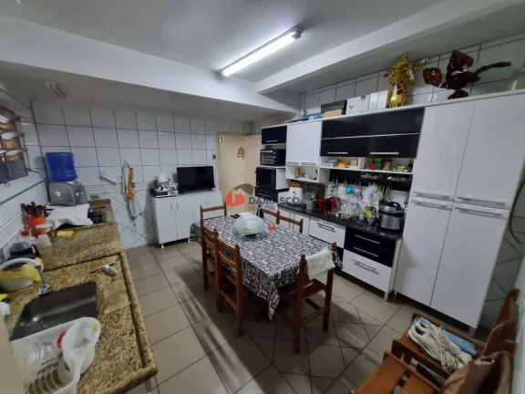 Imagem Sobrado à venda 3 Quartos, 1 Suite, 2 Vagas, Rudge Ramos, São Bernardo do Campo - SP