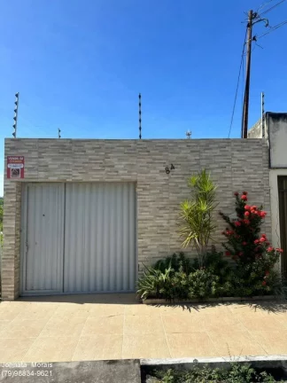 Imagem Casa no Aeroporto - Charme e Conforto em Aracaju | Imóvel 3/4 com Suíte e 2 Vagas de Garagem