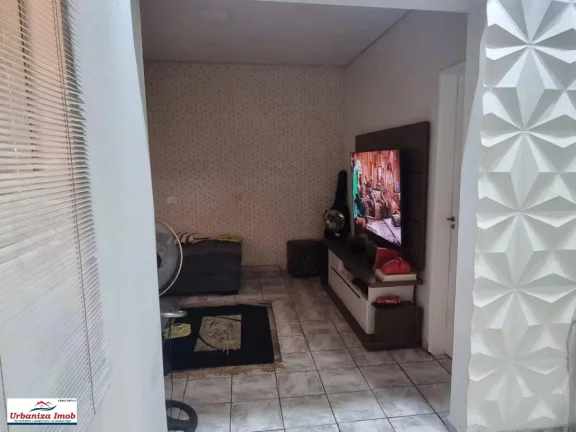 Imagem Casa Térrea à Venda no Centro de Campo Grande/MS contendo 1 Suíte + 2 Dormitórios + Sala Ampla e 3 Vagas em 204,16 m2 de Área Útil + 500 m2 de Terreno