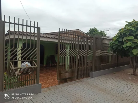 Imagem Casa unica no terreno com 3 dormitórios + edícola à venda no Jardim Europa Foz d