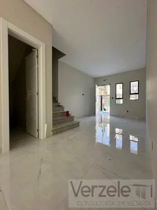 Imagem Casa / Sobrado para Venda em Camboriú / SC no bairro São Francisco de Assis
