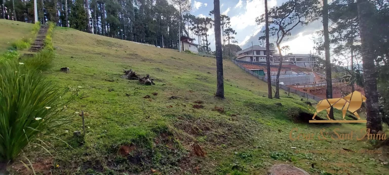 Imagem Lote a venda em exclusivo condomínio com 1.146m² em Campos do Jordão/SP