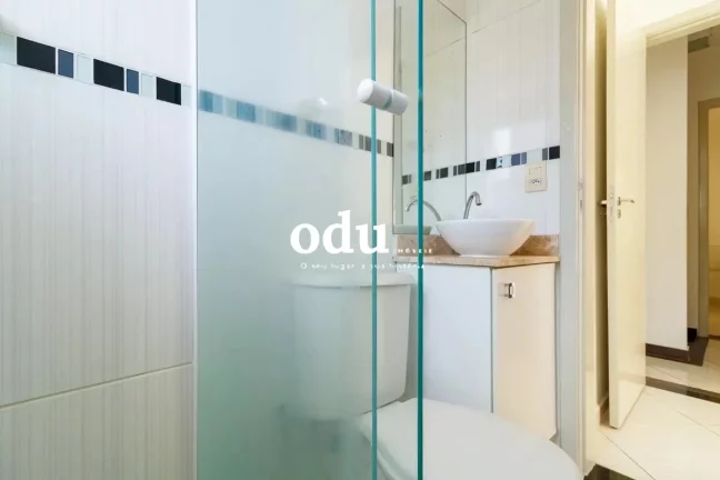 Imagem Um sobrado que une o conforto de uma casa com a praticidade e segurança de um condomínio. Com 100 ...