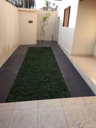 Imagem Casa à Venda no Bairro Eldorado em Patos de Minas – 3 Quartos, Quintal Amplo, R$ 355 mil