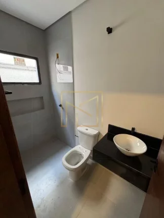 Imagem Casa no Jardim Vasconcelos, Hortolândia: 2 Dormitórios (1 Suíte) e 2 Vagas de Garagem!