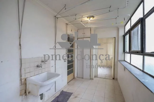 Imagem Apartamento Rua Conselheiro Brotero com 3 quartos ( 2 suítes ) e 2 vagas, 250m².