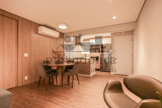 Imagem Apartamento na Pompeia com 87m², 3 quartos( 1 sui­te ) e 2 vagas.