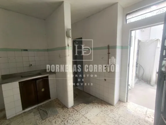 Imagem Casa à Venda no Cabanga - Bem Localizada, Arejada e com Aceite de Veículo