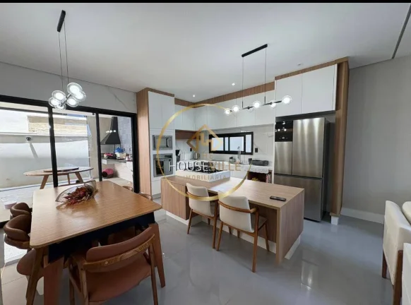 Imagem Casa Sobrado, 4 dormitórios (4 suítes), Bairro da Floresta, Sjc.