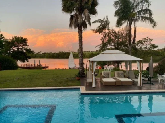 Imagem Espetacular casa de alto padrão com 5 quartos e 5 suítes na Vila Artura, Sorocaba-SP - 1.400,00 m² de puro luxo!