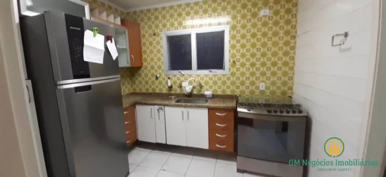 Imagem Casa em condominio com 4 dorms ( 1 suite ) - Petit Village