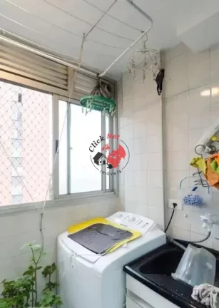 Imagem Apartamento com 2 dormitórios à venda no bairro Taboão em Diadema