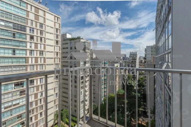 Imagem Apartamento em Higienópolis com 3 dormitórios (1 suíte) e 2 vagas, 240m²