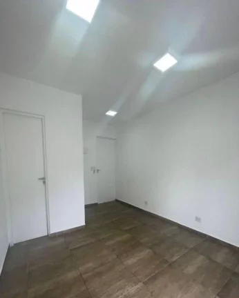 Imagem SALA COMERCIAL 20m COM SACADA METRO VILA SÔNIA