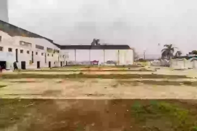 Imagem Alugo Terreno para pátio, ou construção BTS em Santo André, Vila América.