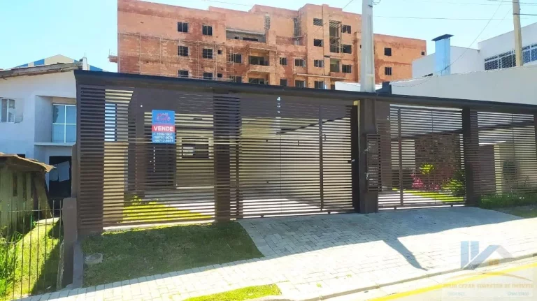 Imagem Casa para Venda em São José dos Pinhais, Pedro Moro, 3 dormitórios, 1 suíte, 3 banheiros, 2 vagas