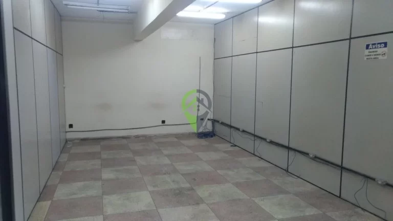 Imagem Prédio Comercial no Centro de Santos, com 2 amplos pavimentos para locação2º piso: Recepção, 6 salas, 4 banheiros. As opções de utilizações são enormes