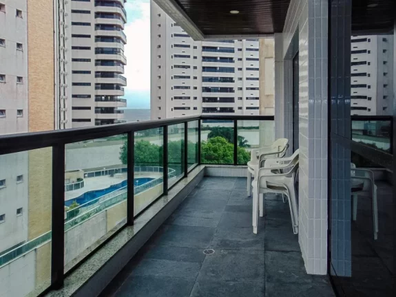 Imagem Astúrias - Apartamento com vista para o mar - Andar alto - Ótima localização.