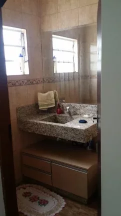 Imagem Sobrado com 3 dormitórios à venda, 250 m² por R$ 850.000,00 - Jardim Carlos Cooper - Suzano/SP