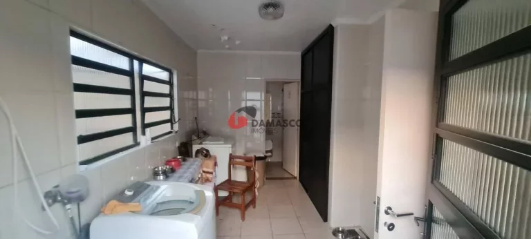 Imagem Sobrado à venda 3 Quartos, 5 Vagas, 293M², Cerâmica, São Caetano do Sul - SP