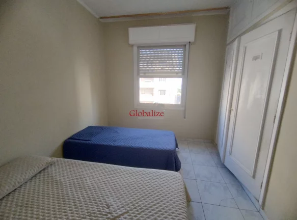 Imagem Apartamento com 3 dormitórios a uma quadra da praia do Boqueirão em Santos R$ 790.000,00