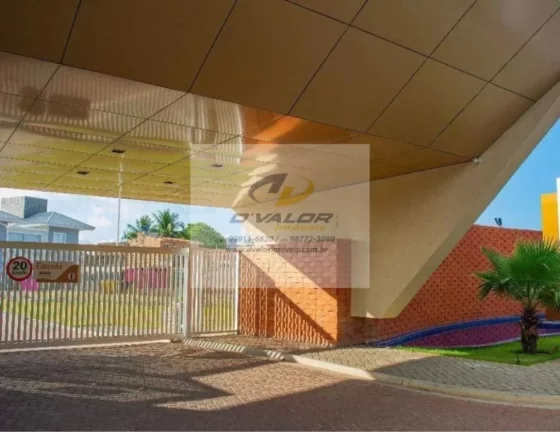 Imagem Vendo excelente casa em condomínio de alto padrão, com 4 suítes todas com closet, sala p/ 3 ambientes, 4 vagas