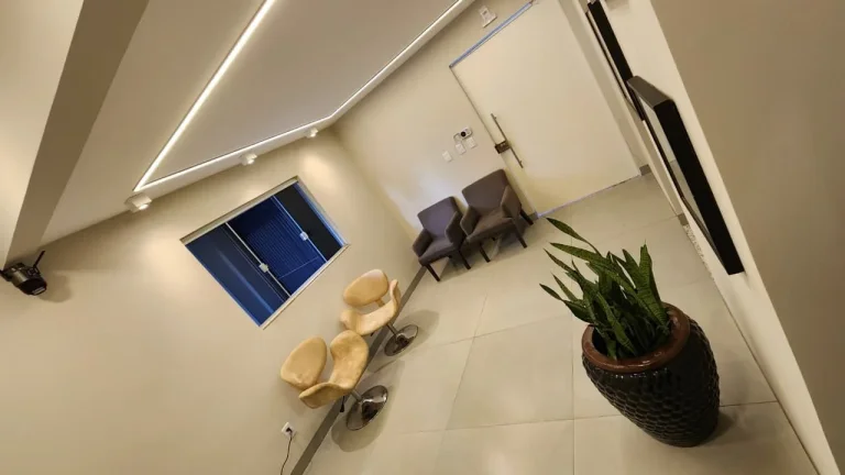 Imagem Imóvel Comercial com 10 Salas – Excelente Investimento