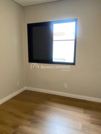 Imagem Maravilhosa casa térrea, acabamento de primeira, com 3 quartos sendo 3 suítes, cozinha planejada c...