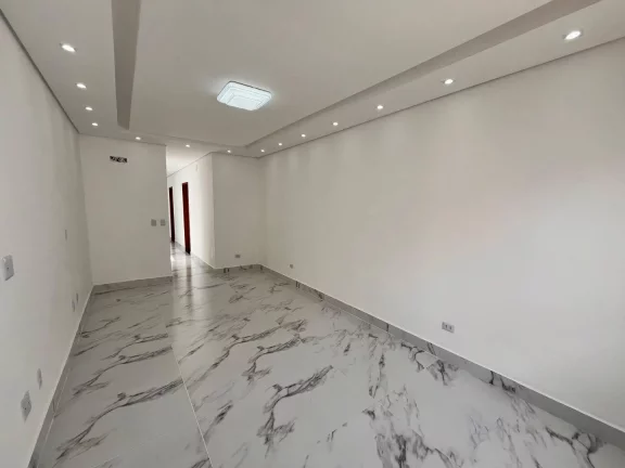 Imagem CASA SOBREPOSTA BAIXA NOVA EM FINO ACABAMENTO NO EMBARÉ