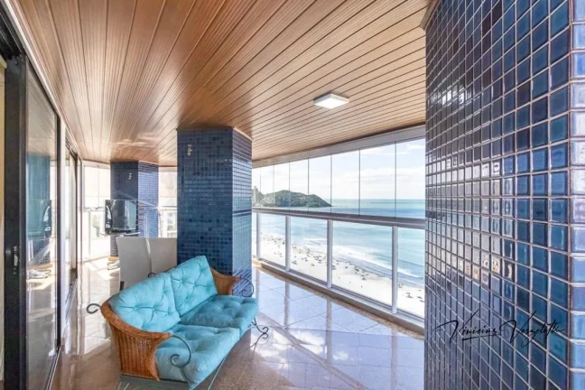 Imagem Apartamento para Temporada em Balneário Camboriú / SC no bairro Centro