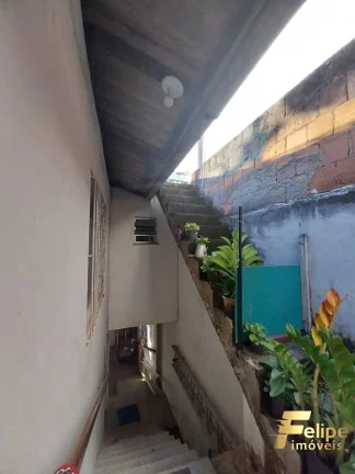 Imagem GRANDE CASA COM 1 LOJA COMERCIAL NO CENTRO DE GUARAPARI