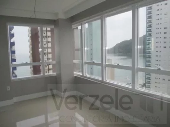 Imagem Apartamento 3 dormitórios para Venda em Balneário Camboriú / SC no bairro Centro