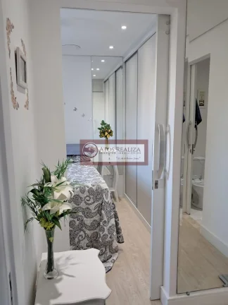 Imagem Apartamento à Venda em Vila Andrade SP | 2 Quartos, Sacada, 51m²