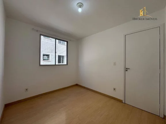 Imagem Apartamento com 2 quartos à venda, 44 m² por R$ 249.000 - Santa Cândida - Curitiba/PR