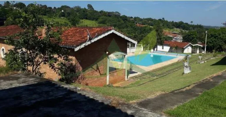 Imagem Sítio À venda no Jd. Estancia Brasil em Atibaia