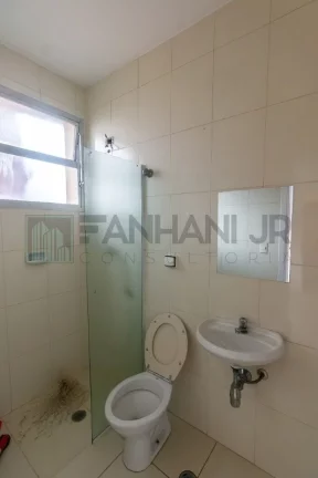Imagem Imperdível: Apartamento para locação no Itaim Bibi, São Paulo-SP! 3 quartos, 1 suíte, 3 salas, 2 banheiros, 2 vagas de garagem e 160m² de área. Venha conferir!