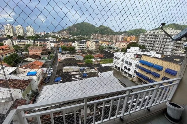 Imagem Excelente apartamento de dois quartos na Praça Seca