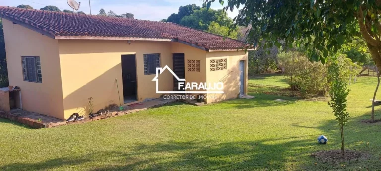 Imagem CHÁCARA À VENDA COM 4 DORMITÓRIOS NO BAIRRO FAZENDA D'OESTE II, ARAÇOIABA DA SERRA-SP
