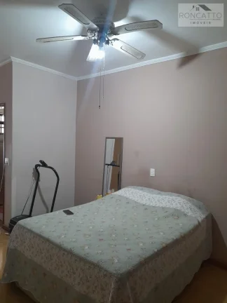 Imagem Casa com 2 quartos, 250m2, à venda em Campinas, Jardim Londres