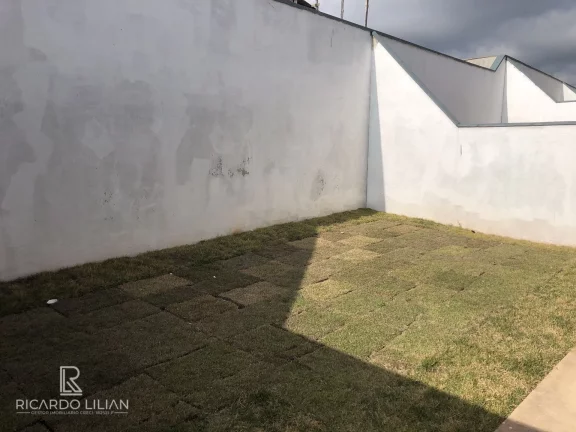 Imagem A VENDA!!! - Casa térrea de condominio com 81m² - 3 dorms sendo uma suite e duas vagas..