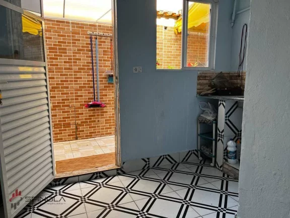 Imagem Casa com 3 dormitórios à venda, 170 m² por R$ 490.000,00 - Solemar - Praia Grande/SP