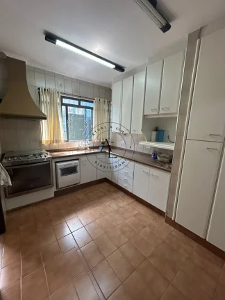 Imagem Casa à Venda no Parque Taquaral - 3 Quartos (1 Suíte) e com Edícula nos fundos - Campinas