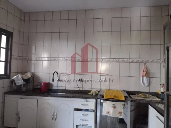 Imagem Casa à venda em Caieiras-SP, no Jardim Monte Alegre: 3 quartos, 1 suíte, 2 salas, 2 banheiros, 2 vagas de garagem e 99m². Confira!