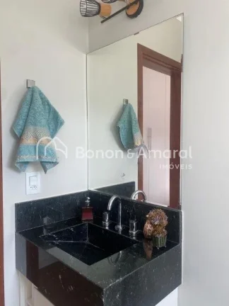 Imagem Casa à Venda no Condomínio Vila do Sol, 3 suítes com piscina em Valinhos-SP