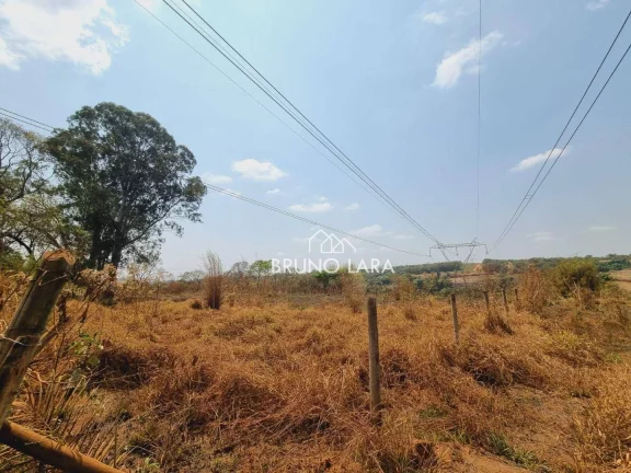 Imagem Terreno á venda em Mateus Leme, MG na Varginha.