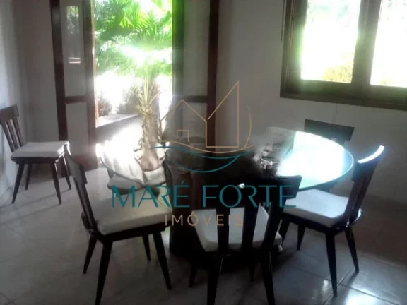 Imagem Linda Casa a 50 Metros da praia