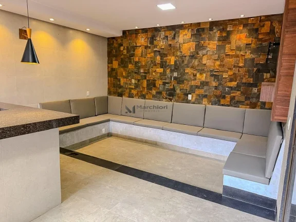 Imagem Casa Alto Padrão 3 Suítes em Trindade | Completa e Climatizada