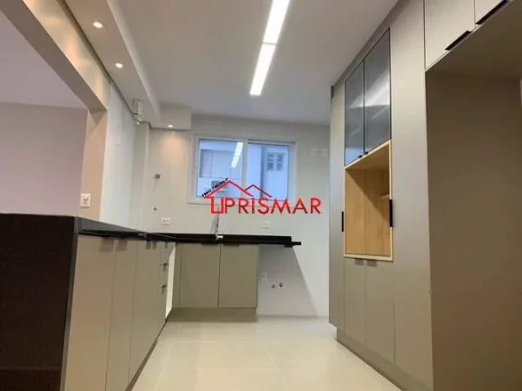 Imagem OPORTUNIDADE VENDA - APARTAMENTO ALTO PADRÃO 100 % REFORMADO FRENTE MAR