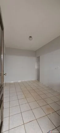 Imagem Prédio à Venda com 4 Apartamentos + Meia Água no Bairro Pelluzo – Patos de Minas/MG | Ótima Renda!